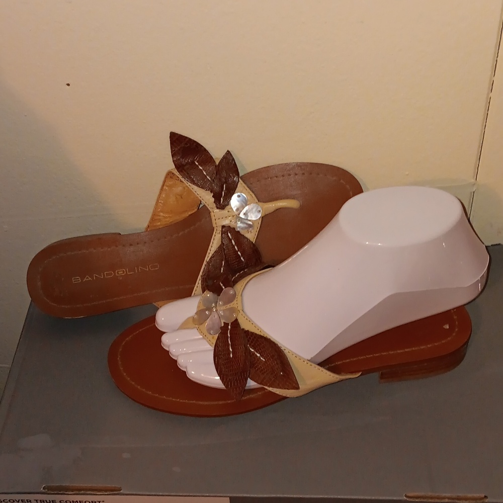 Women's Sandals Bandolino, Tan and brown Preowned, Size 6.5,
